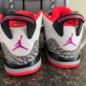 Baby Air Jordan Sneakers Sz 6
